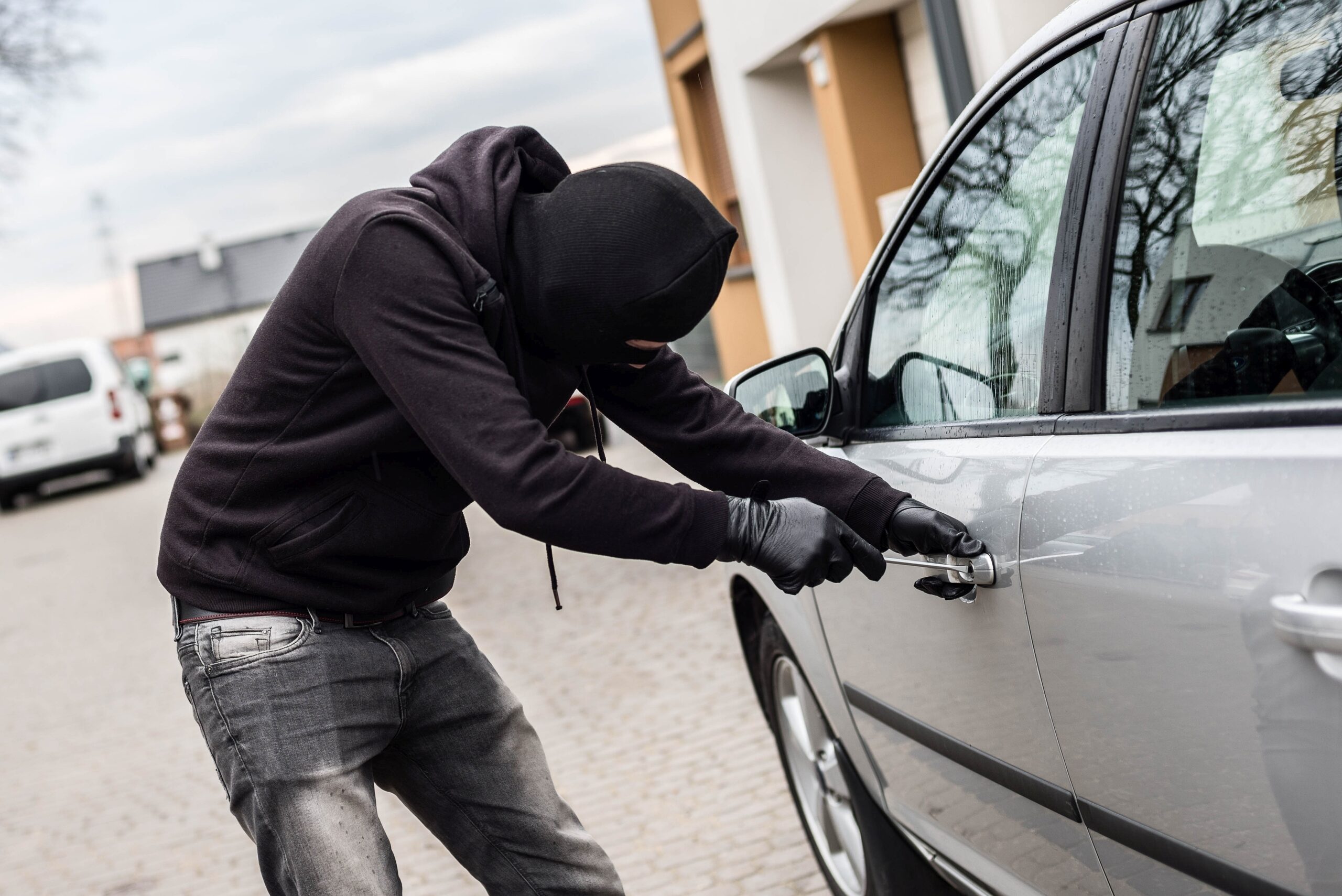 Cars Thief