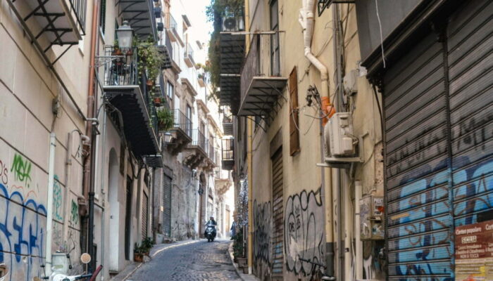 Mafya Şehri kapak görseli