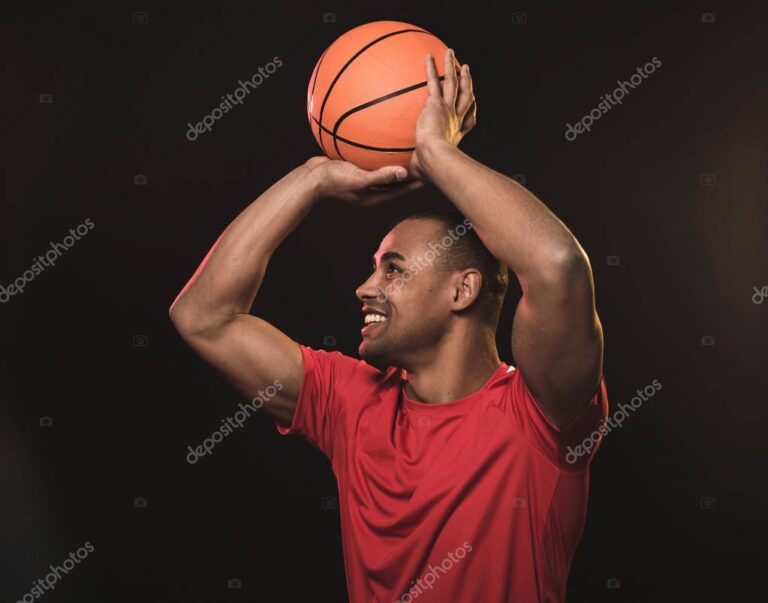 Sporcu Kafalar Basketbol oyna