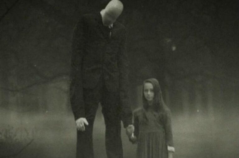 Slenderman vs. Freddy the Fazbear oyna