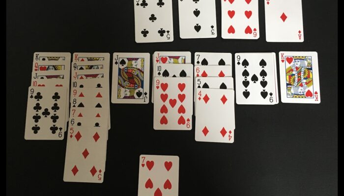Solitaire kapak görseli
