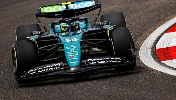 Arabayı Sür Yada Öl kapak görseli