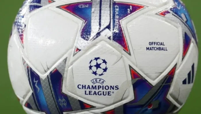 Kafa Topu 2021 kapak görseli