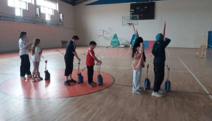 Sonsuza kadar okçu kapak görseli