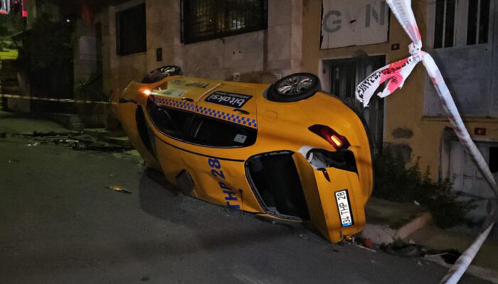 Taksi Sürücüsü 1 kapak görseli