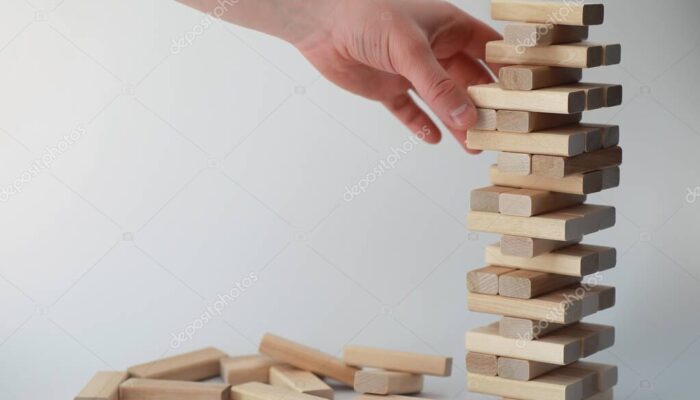 Tuğla Jenga kapak görseli