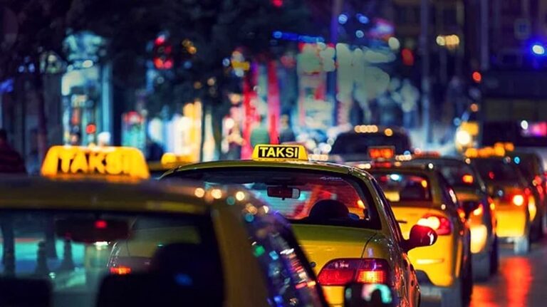 Uber Taksi İşlet oyna