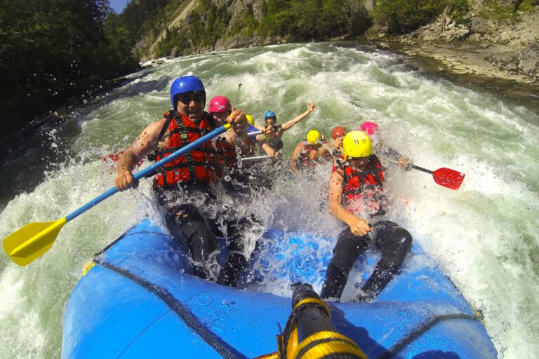 Süper Rafting oyna