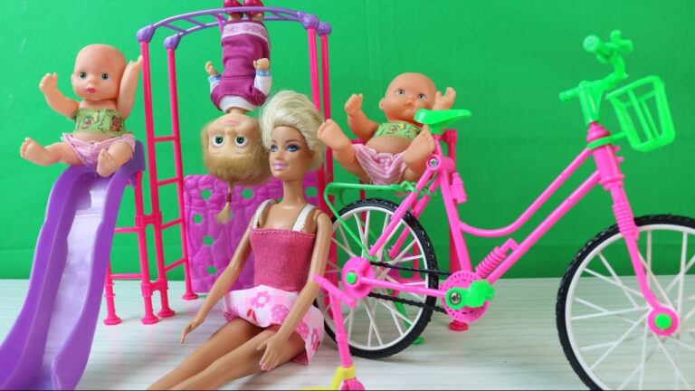 Barbie ikiz bebekler oyna