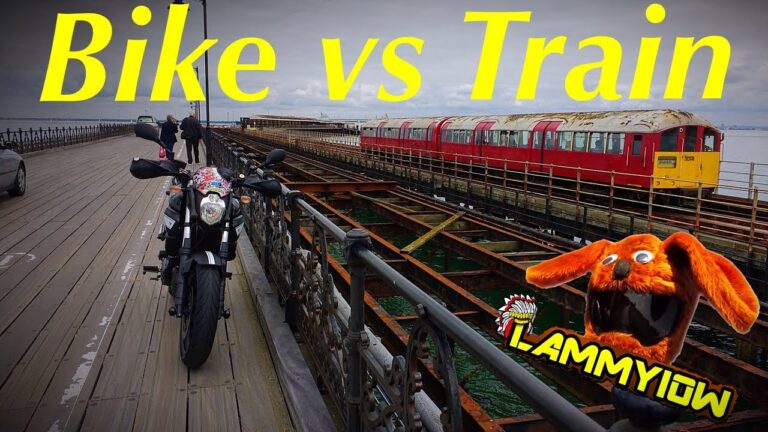 Bisiklet ve Tren Yarışı oyunu oyna Bisiklet ve Tren Yarışı oyna