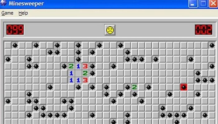 Mayın Tarlası kapak görseli